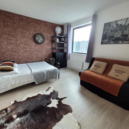 Esprit Industriel Au Pied Du Futuroscope Apartment Шасней дю Пуату Екстериор снимка