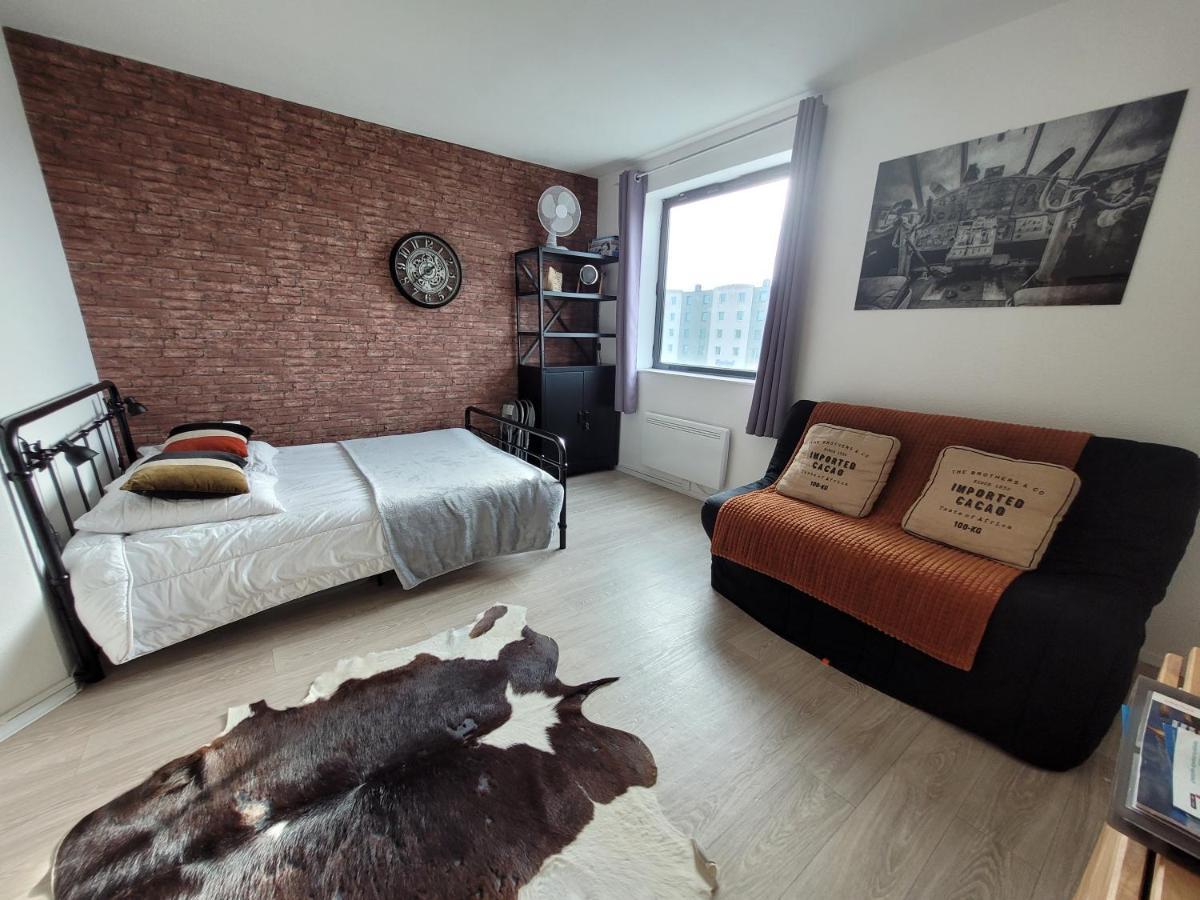Esprit Industriel Au Pied Du Futuroscope Apartment Шасней дю Пуату Екстериор снимка