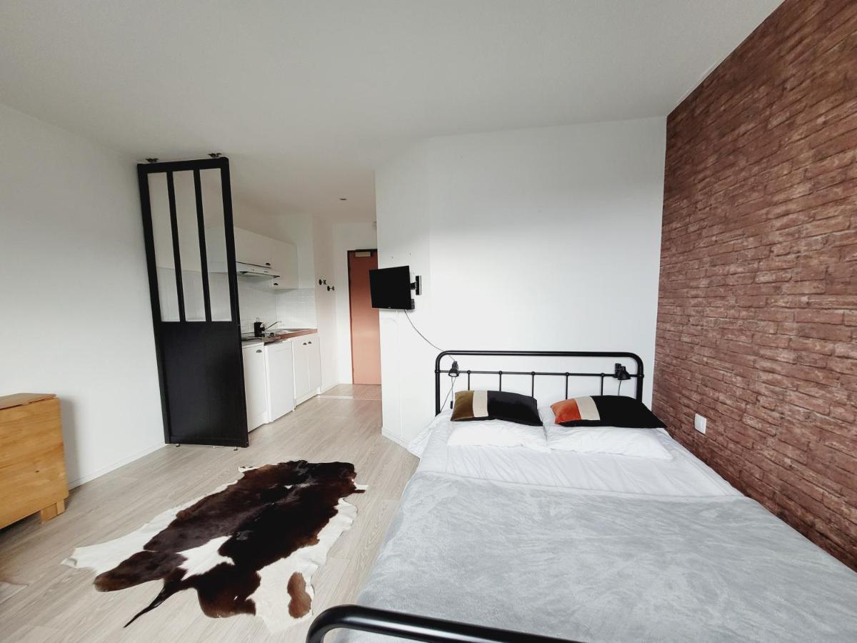 Esprit Industriel Au Pied Du Futuroscope Apartment Шасней дю Пуату Екстериор снимка